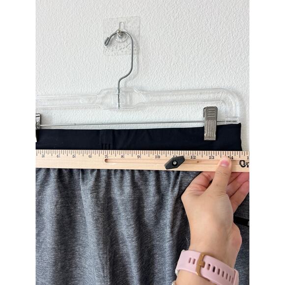 Lululemon T.H.E. Short *Linerless 7" M - Picture 4 of 9